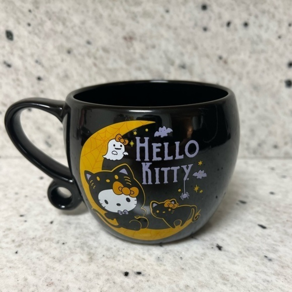 Hello Kitty Halloween Mug